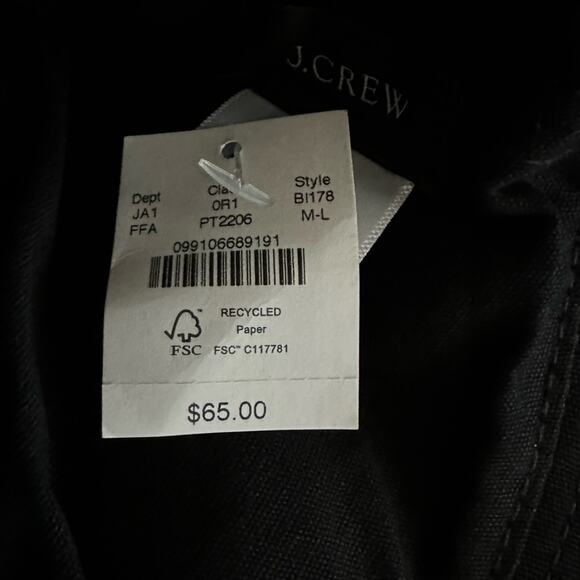 J. Crew Reversible Bucket Hat in Ratti Paisley NEW - Picture 4 of 5